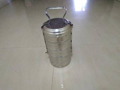Stainless steel tiffin carrier