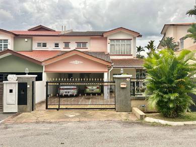 Semi-Detached House For Sale in Ulu Klang,SGR