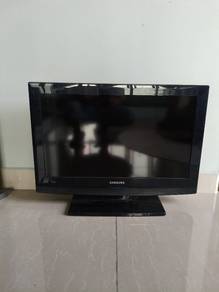 Samsung 26" LCD TV.