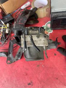 Subaru lmpreza gdb v9 abs pump mj