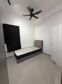 Room in Damansara Perdana, SGR