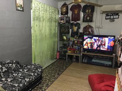 Flat For Sale in Flat Taman Dagang