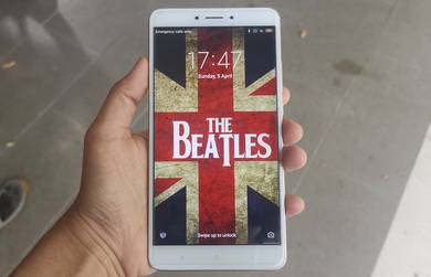 Xiaomi Mi Max 2