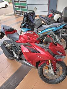 Honda CBR150R