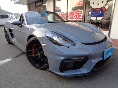 Porsche Cayman GT4 718 GT4 in Klang, SGR