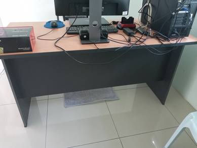 Computer table for sale (can nego)