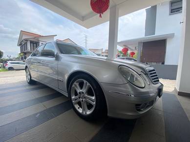 Mercedes Benz E280 280 AVANTGARDE (CKD) in Kajang, SGR
