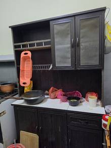 kitchen cabinet