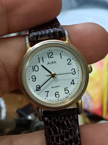 ALBA lady watch