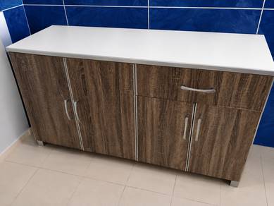 kitchen cabinet 