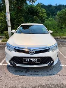 Toyota Camry HYBRID LUXURY in Rawang, SGR