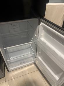 2-Door Inverter Hisense Refrigerator 220L