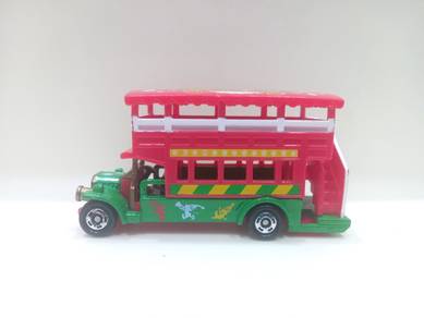 Rare Tomica Disney Resort Omnibus 2017 Christmas L