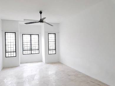 Apartment For Sale in D Kiara Apartment