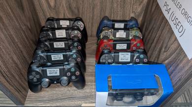 Original Dualshock 4, PS4 Controller [Used]
