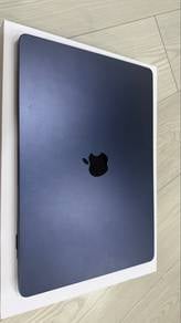MacBook Air 15-inch M3 512GB – Excellent Condition