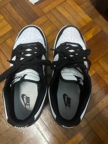 Official Nike Dunk Low Panda Edition