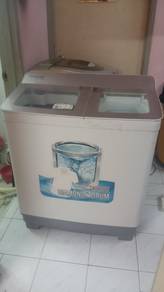 mesin basuh 12kg Pensonic washing machine.