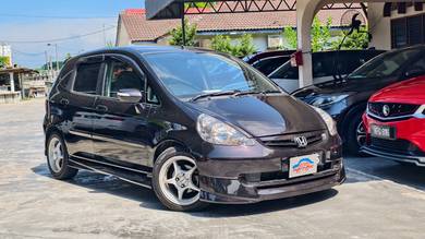 Honda Jazz VTEC in Bachang, MLK
