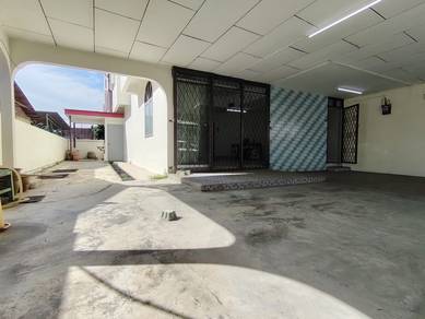 2-storey Terraced House For Sale in Ujong Pasir,MLK