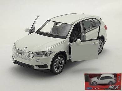 BMW X5 SUV (1:38) Diecast model car - white