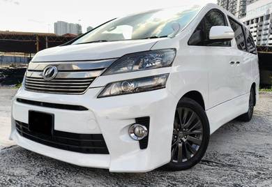 Toyota Vellfire V L-EDITION in Sungai Besi, KUL