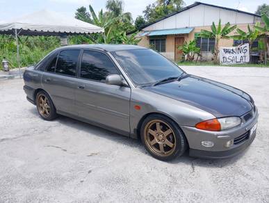 Proton Wira A/B XLi in Hulu Langat, SGR