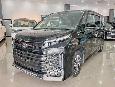 Toyota Voxy S-Z in Kajang, SGR