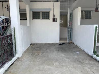 Townhouse For Rent in Puchong,SGR