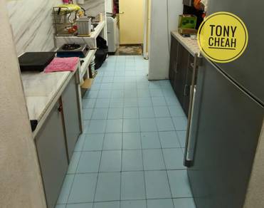 Apartment For Sale in Desa Intan