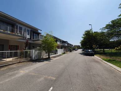 Terraced House For Sale in Puchong,SGR