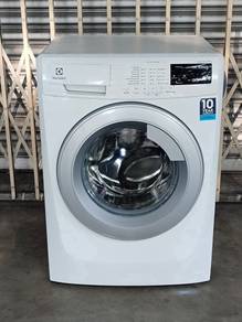 Electrolux front load washing machine 8 kg