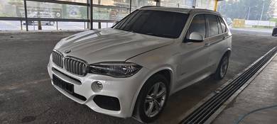 BMW X5 xDRIVE40e M SPORT (CKD) in Kuching, SWK