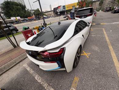 BMW i8 EDRIVE (PLUG-IN HYBRID) in Kuchai Lama, KUL