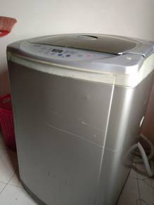 LG 10.5kg Mesin Basuh