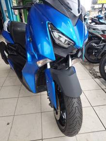 Yamaha XMAX