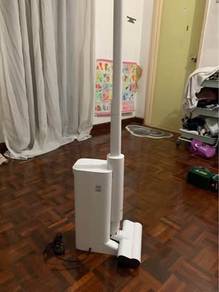 Panasonic Cordless Vacuum Cleaner MC-KC1W