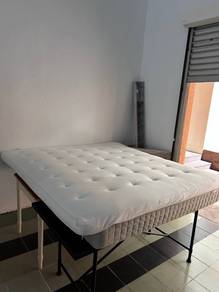 Ikea TUSTNA latex FOAM mattress TOPPER in KING siz