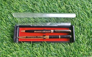 Benson And Hedges Ori vtg Pen and letter opener