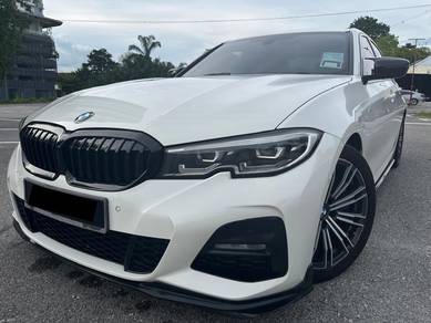 BMW 330i 30i M SPORT in Balakong, SGR