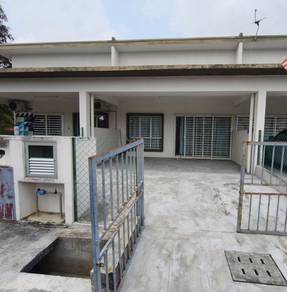1-storey Terraced House For Rent in Tanjong Karang,SGR