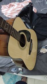 Yamaha F310