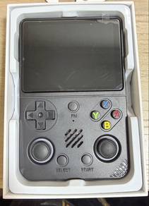 Game console Rg36 Pro