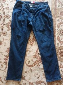 Jean size 16 