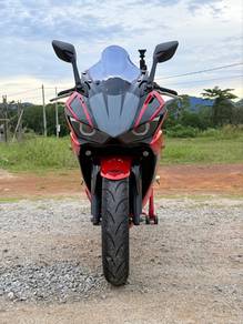 Yamaha R25