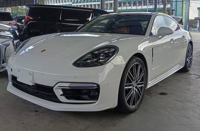 2019 Porsche Panamera