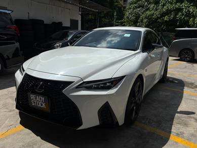 Lexus IS 300 F-SPORT in Cheras, KUL