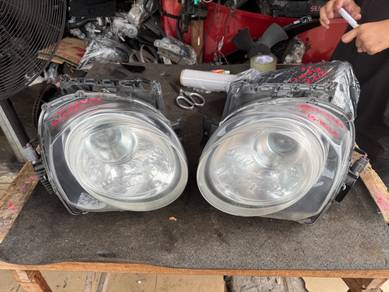 No 15-10-39 Juke Nismo RS Hid Projector Headlamp