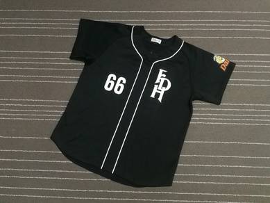 K. SAITOH 66 FDH 2 BUTTON DOWN xl