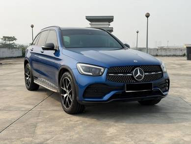 Mercedes Benz GLC300 300 4MATIC AMG LINE in Bandar Puteri Puchong, SGR